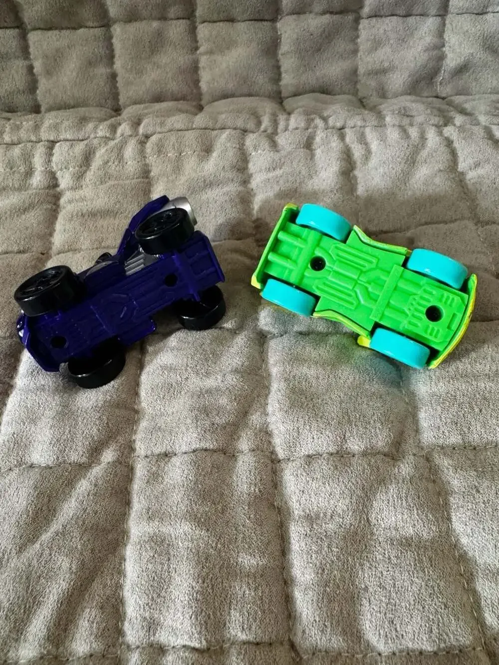 Spidey Friends Amazing Metals Black Panther Green Goblin Diecast Vehicles